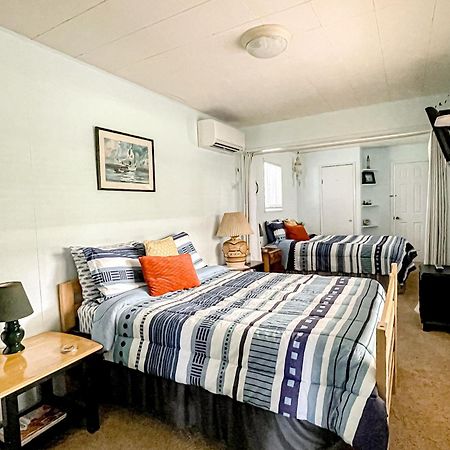 Sea Dreamer Cottage Smith River Exterior photo